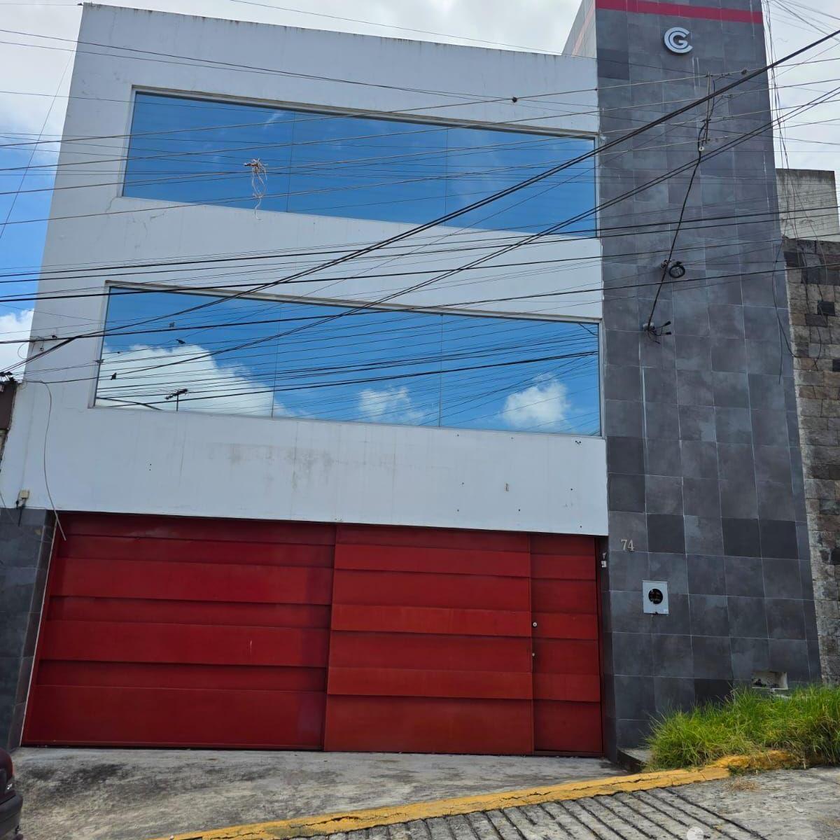 Rental of a Central Building in Xalapa