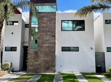 Casa de 3 habitaciones, Atlixco · Casa en Venta en Fracc Tierra Caoba Atlixco Puebla Propiedad en Remate Hipotecario