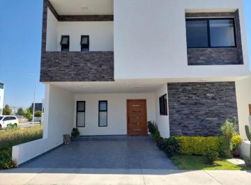 Casa de 4 habitaciones, El Marqués · Casa en Renta en El Condominio Zen Life 1, Querétaro