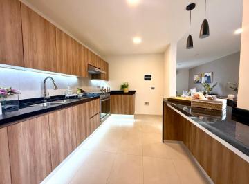 Casa · 105m² · 3 Recámaras · 2 Estacionamientos · Casa Albania en Ziré Querétaro
