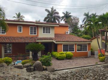 Casa de 4 habitaciones, Cuernavaca · Hermosa Residencia en Palmira