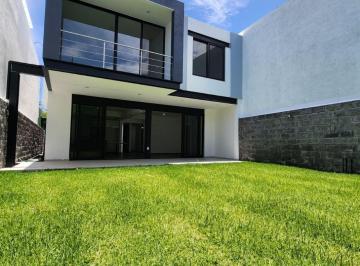 Casa de 4 habitaciones, Cuernavaca · En Venta Casa Nueva Moderna