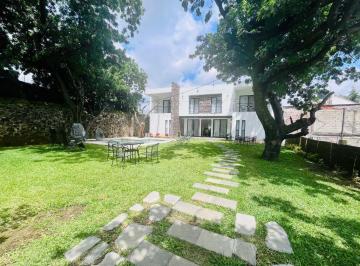 Casa · 309m² · 5 Recámaras · 5 Estacionamientos · Casa en Privada en Santa María Ahuacatitlán Cuernavaca - Maz - 2424 - Cp