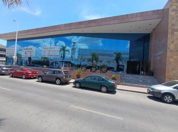Local comercial · 488m² · 16 Estacionamientos · Local Comercial en Renta Sobre Av 20 de Noviembre en Planta Baja - (4)
