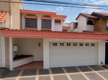 Casa de 4 habitaciones, Culiacán · Casa en Venta Las Quintas, Culiacán Rosales, Sinaloa