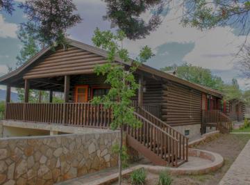 Rancho de 7 habitaciones, Arteaga · Cabaña Portal San Antonio – Espacio Único Para Descanso y Convivencia
