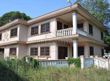 Casa · 450m² · 3 Recámaras · 2 Estacionamientos · (Mecv2297) Casa Venta, Colonia Flores $32’000,000