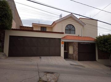 Casa de 4 habitaciones, San Luis Potosí · Casa en Renta en Lomas Cuarta, San Luis Potosi. Slp