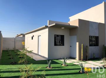 Casa · 53m² · 3 Recámaras · 2 Estacionamientos · Casas Nueva de un Nivel en Venta en Valle Oriente, Mexicali: Comodidad y Seguridad Para Tu Familia