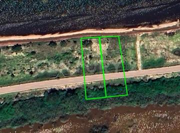 Terreno / Lote · 2800m² · Terrenos en Venta en Santa Clara, Yucatán