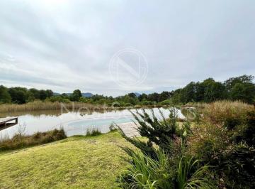 Terreno / Lote , Valle de Bravo · Terreno en Venta con Vista a Las Montañas.