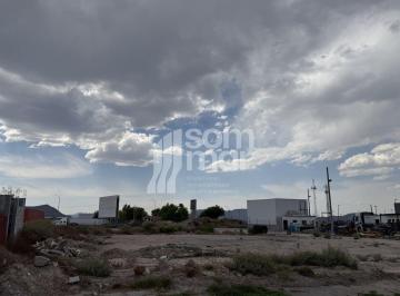 Terreno / Lote , Saltillo · Terreno en V. Carranza