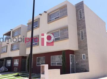 Casa · 140m² · 3 Recámaras · 2 Estacionamientos · Casa en Renta en Hermoso Fraccionamiento en Cuautitlán