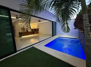 Casa · 250m² · 3 Recámaras · 3 Estacionamientos · Casa en Aqua By Cumbres