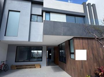 Casa de 4 habitaciones, San Andrés Cholula · Venta de Casa Nueva con Jardín Zona Lomas de Angelópolis Casacata 1.