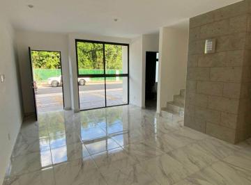 Casa · 200m² · 4 Recámaras · Venta Casa 4 Rec. Residencial Zona Sur Cancun