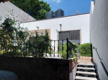 Casa · 160m² · 4 Recámaras · 1 Estacionamiento · Casa Sola en Poblado Acapatzingo Cuernavaca - Maz - 2431 - Cs