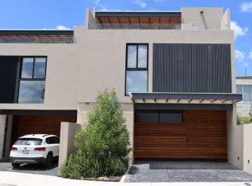 Casa de 3 habitaciones, Querétaro · Diseño, Estilo y Confort en un Solo Lugar - El Refugio Residencial