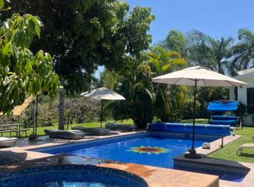 Casa de 8 habitaciones, Yautepec · Casa en Venta en Cocoyoc Morelos