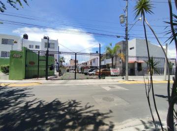 Casa en condominio de 2 habitaciones, Guadalajara · Casa Venta en Coto