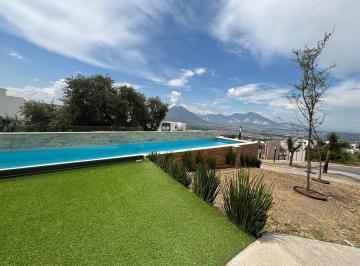 Casa · 415m² · 3 Recámaras · 2 Estacionamientos · Casa en Venta, Privada Everest, Cumbres Elite, Monterrey.