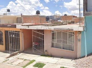 Casa de 2 habitaciones, Guadalupe · Casa en Venta Conde de Bernardez Guadalupe Zacatecas