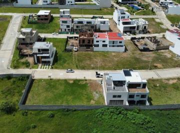 Terreno / Lote · 198m² · Terreno en Venta en Valle Imperial, Zapopan