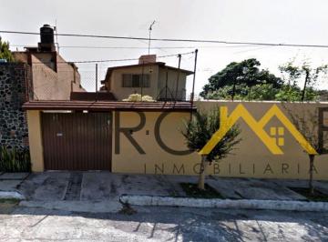 Casa Venta 1290m² de 3 habitaciones · Casa en Cuautla con Grandioso Jardin de Remate Bancario!