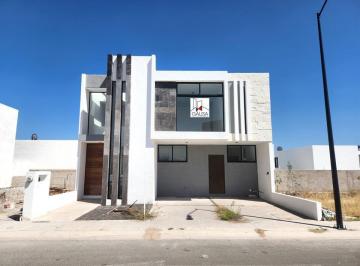Casa en condominio · 213m² · 3 Recámaras · 2 Estacionamientos · Estrena Amplia Casa en La Reserva, Valle de Juriquilla!