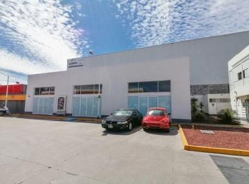 Local comercial · 108m² · Locales en Renta, Gasolinera en Blvd. Madrazo