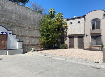 Casa de 3 habitaciones, Tijuana · Casa con 244 m² de Terreno y 3 Recámaras en Venta en Colinas de California