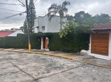 Quinta · 2400m² · 5 Recámaras · 7 Estacionamientos · Quinta - Nuevo Coapexpan