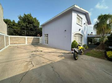 Casa de 4 habitaciones, Morelia · Casa en Venta en Nueva Chapultepec
