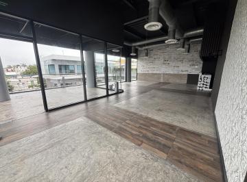 Local comercial · 162m² · Local en Renta en Centro Esmeralda