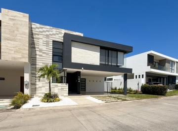 Casa · 293m² · 3 Recámaras · 2 Estacionamientos · Casa en Venta Punta Tiburon Lagunas 6