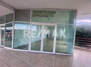 Local comercial · 40m² · 2 Estacionamientos · Renta de Locales Comerciales en Pie de La Cuesta, Lomas de San Pedrito Peñuelas, Querétaro - (4)