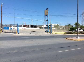 Bodega comercial , Saltillo · Se Renta Amplia Bodega