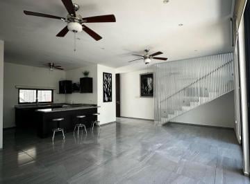 Casa de 2 habitaciones, Mérida · Townhouse en Venta en San Antonio Cinta, Mérida