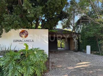 Local comercial · 5969m² · 24 Recámaras · 30 Estacionamientos · Venta de Hotel en Funcionamiento, Atlixco, Puebla.