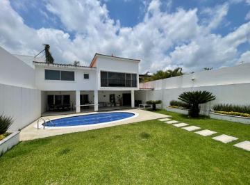 Casa de 5 habitaciones, Cuernavaca · Casa en Renta o Venta en Exclusivo Fraccionamiento en Cuernavaca