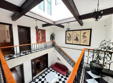 Casa Venta de 10 habitaciones · En Venta Casa de Epoca con Uso de Suelo