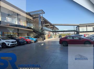 Local comercial · 110m² · Local en Renta en García Dominio Cumbres