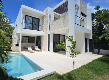Casa · 314m² · 4 Recámaras · Tulum Country Club