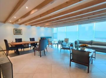 Casa · 520m² · 4 Recámaras · 2 Estacionamientos · Casa en Venta en Milenio III, Querétaro, Querétaro, El Mejor Precio de La Zona