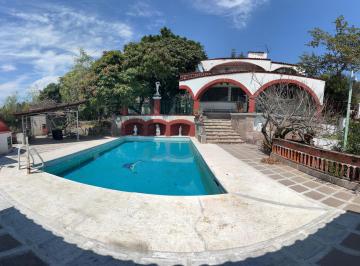 Casa · 515m² · 11 Recámaras · 10 Estacionamientos · Casa en Venta Xochitepec Morelos
