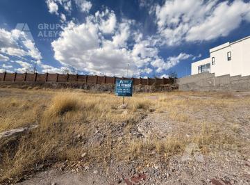 Terreno / Lote · 450m² · Terreno en Paseo del Zorro