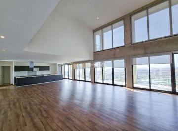 Departamento de 3 habitaciones, Querétaro · Penthouse Doble Altura Dos Niveles en Renta en Juriquilla, Querétaro.