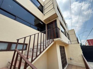 Casa de 8 habitaciones, Toluca · Ideal Para Consultorios Oficina Escuela en Toluca, 6 Espacios Listos Te Esperan Para Iniciar Ya.