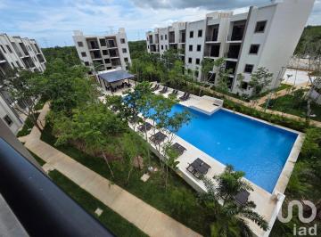 Departamento · 87m² · 2 Recámaras · 2 Estacionamientos · Departamento en Venta en Cancún, Sobre Av Huayacán, con Amenidades Únicas