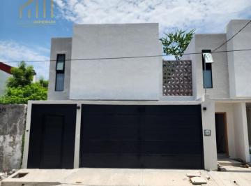Casa · 188m² · 3 Recámaras · 2 Estacionamientos · Casa en Venta Boca del Rio El Morro